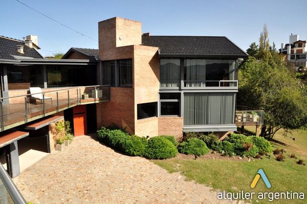 Carloss hus