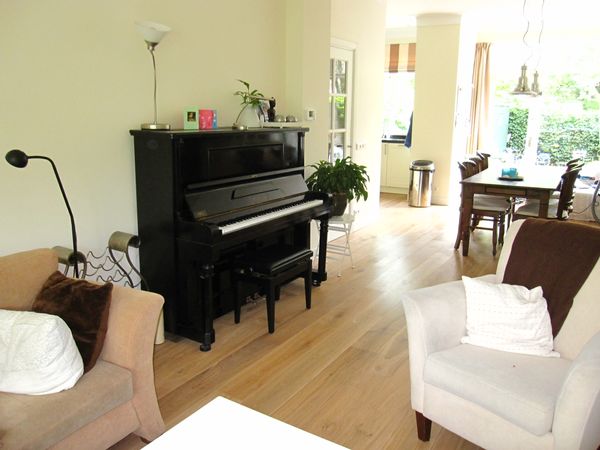 Very nice large familyhouse near The Hague & sea