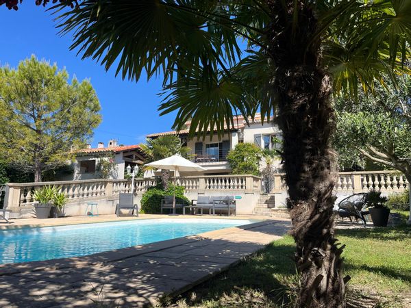Maison avec Piscine, Jacuzzi, Pool House en Provence - Echange non réciproque ou GP en août