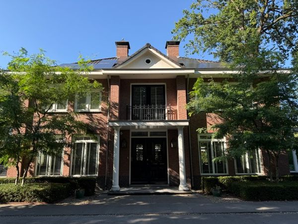 Luxe villa aan de rand van het bos