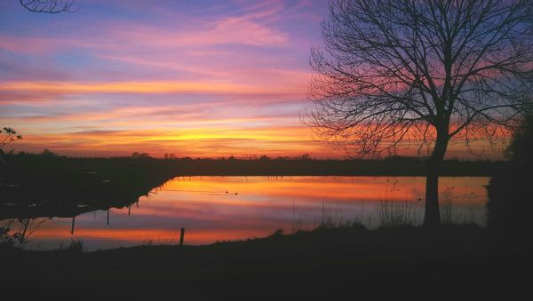 Family home with a sunset view (!) in outskirts of province capital.