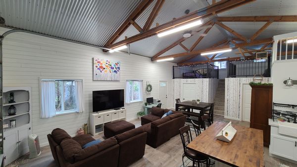 Unique Barn Conversion in the Country