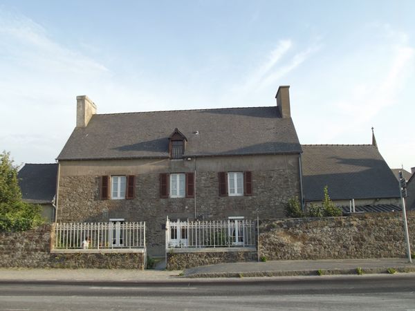 maison à Hirel, France