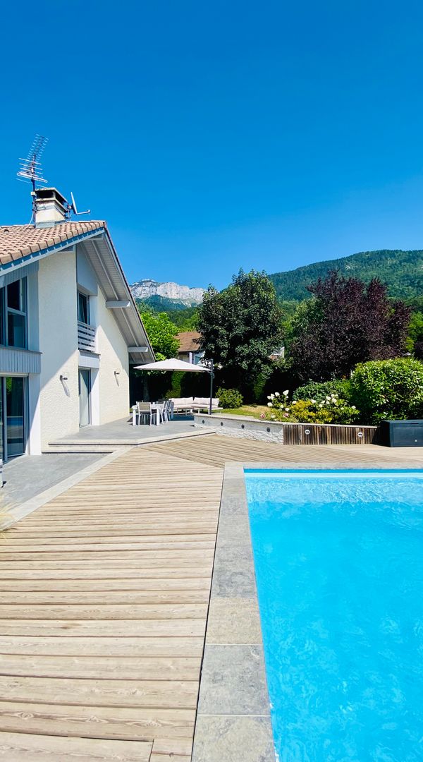 appartamento a Poisy, France