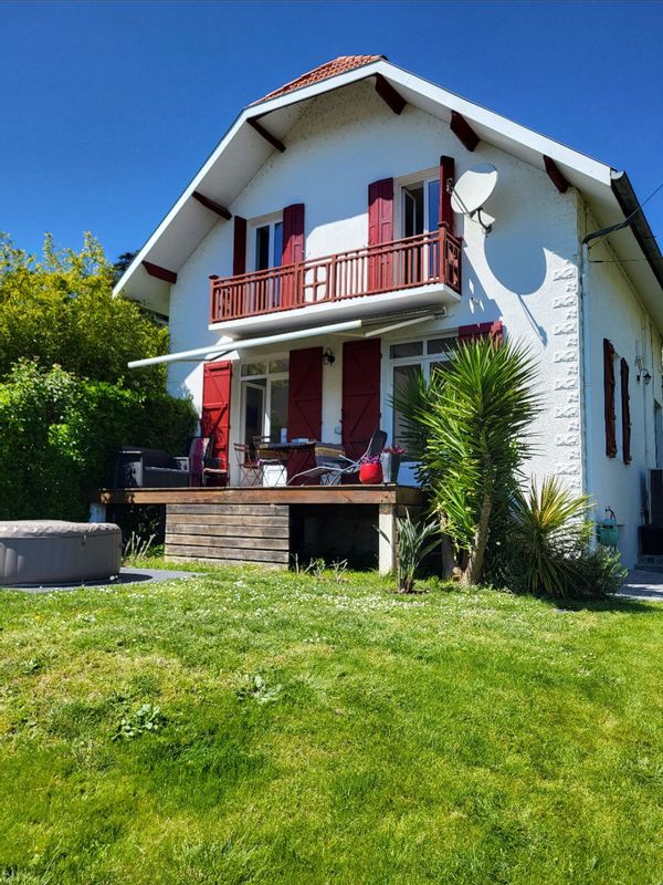 Casa di CATHERINE ET JEAN PIERRE