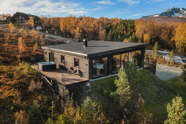 Nicos hus