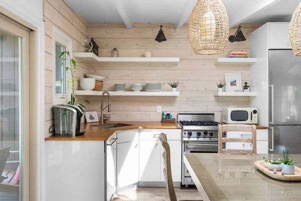 Danielle's Hamptons Cottage
(not available for exchange May 1 - Oct 15)