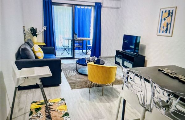 Casa di JULIE