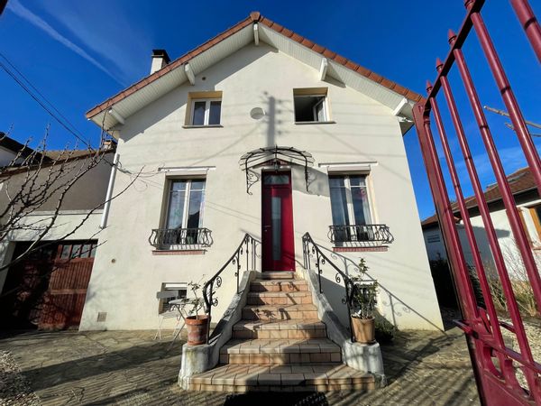 Victoria et la familles hus