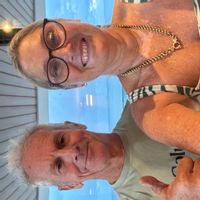 JOHN and ALISONina kuća