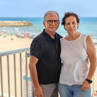 Beachfront apartment near Valencia