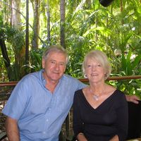 Ron & Margaret  Nathan & Melanieina kuća