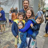 Floriane, Olivier, Luca, Maé, Ewenina kuća