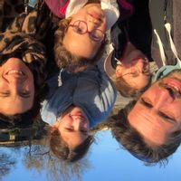 Emilie, Hugues, Adèle, Anna et Capucines hus