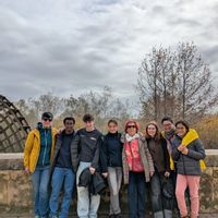 Ana y familiaina kuća