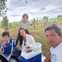 Erika, Evandro, Bernardo e Anaina kuća