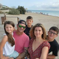 Nathalie et sa familles hus