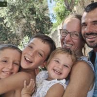 Chez les PANISOT, appartement dans maison familiale