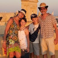 La maison de Melody, Antonin, Marie-Laure et Marc