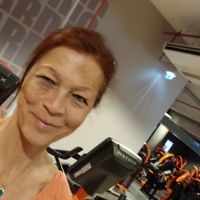 APPARTEMENT ENTIER/2 adultes/2 enfants de 7 ans et +/ RESIDENCE SECURISée avec BADGE/2 pas des BUS