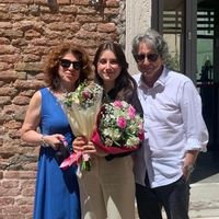 Mara, Noemi & Antonios hus