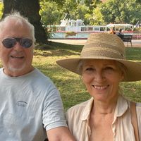 Logement indépendant  avec jardin sur le côté de notre maison principale