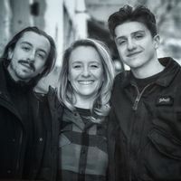 Stephanie, Ethan et Eliotts hus