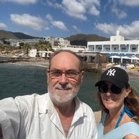 Agustín y Veronicas hus