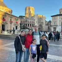 Piso de 4 dormitorios en León capital