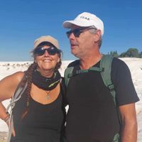 Une chambre avec SdB,WC et accès indépendant chez Sylvie et Christophe.