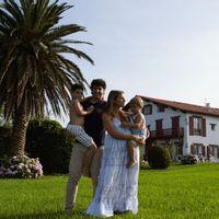 Familia Otazu s Haus