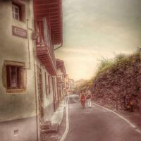 Buhardilla en casco histórico de Hondarribia. Bien comunicada, en un entorno privilegiado.