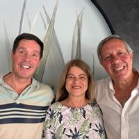 FABRICIO Y ESTACIOina kuća