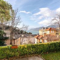 Casa di Claudia: delizioso appartamento con vista mare e giardino privato