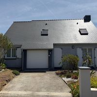 Séjour en famille à Saint-Nazaire : maison tout confort et grand jardin.