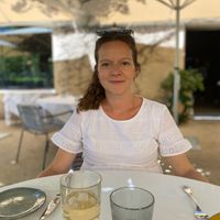 Appartement récent dans belle copropriété a 10 min à pied de l’hypercentre d’Aix en Provence.