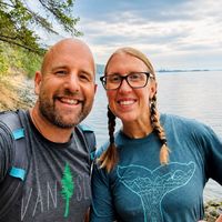 Vancouver Island Garden Home – 2 Minutes from the Ocean