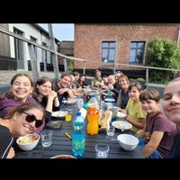 Bea and familys hus
